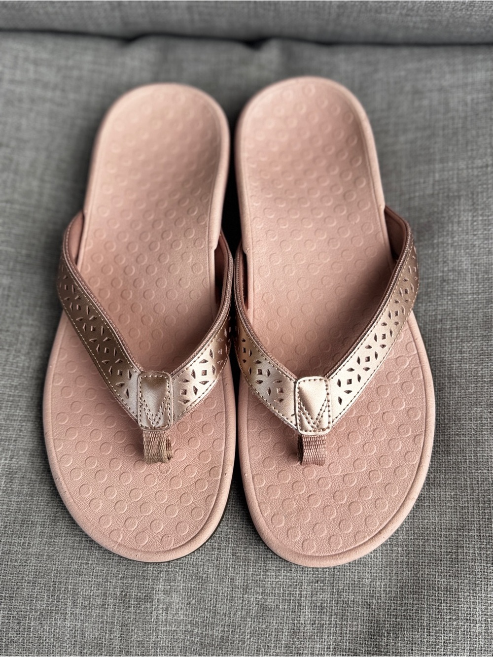 Vionic Rose Gold Thong Sandals